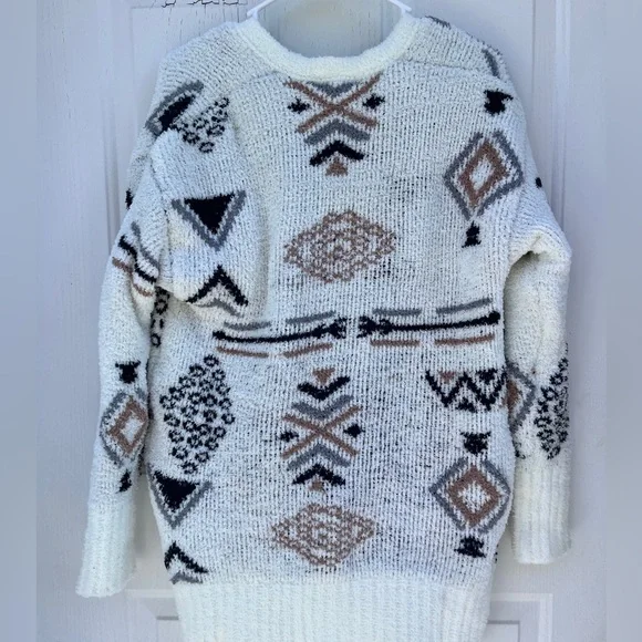 Super soft fuzzy cardigan - Picture 3 of 5